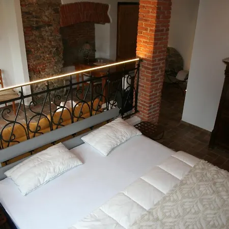 La Dinner & Bed فندق مبيت وإفطار